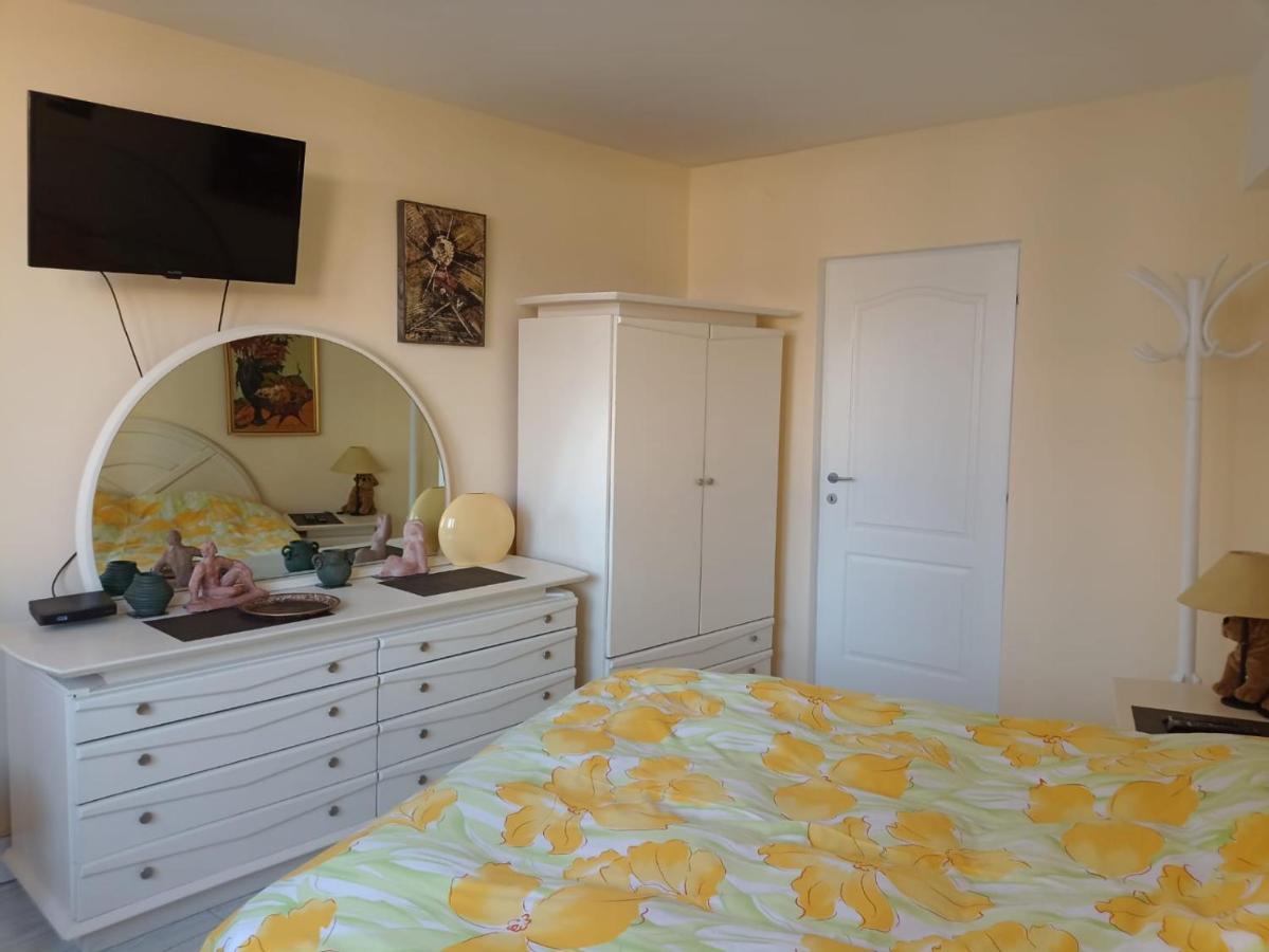 Two Bedroom Apartment Farmec Kaloşvar Dış mekan fotoğraf