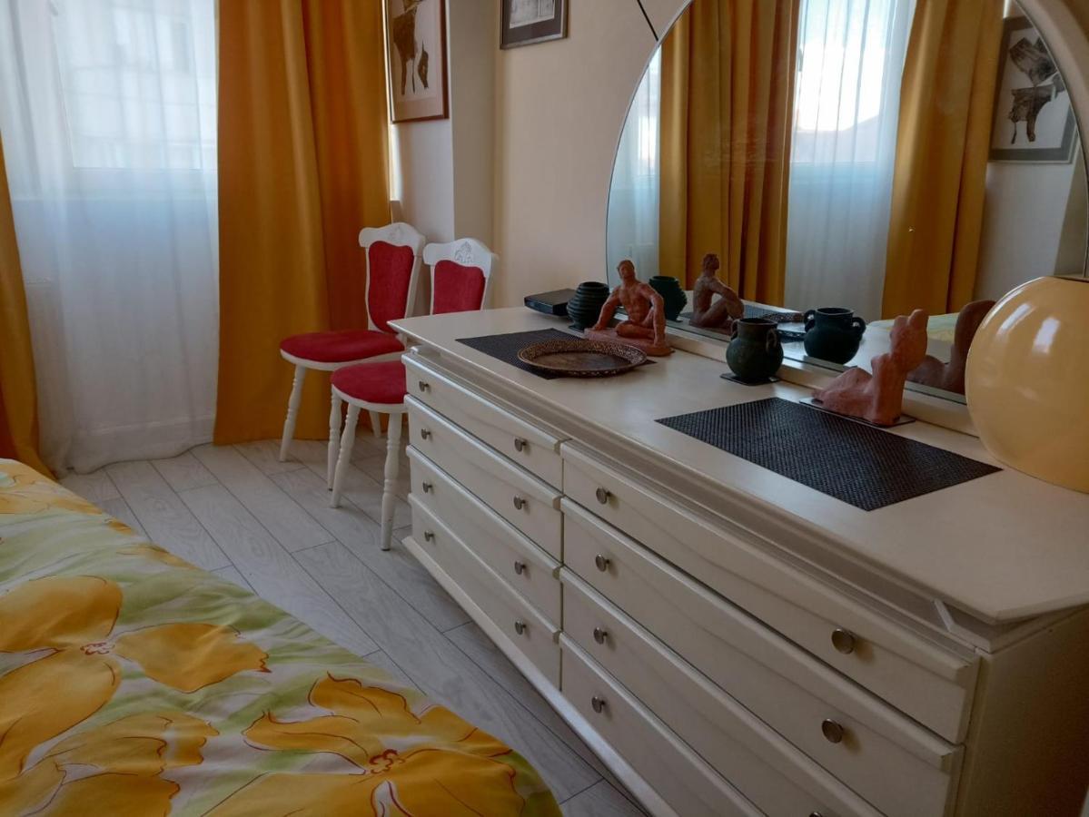 Two Bedroom Apartment Farmec Kaloşvar Dış mekan fotoğraf